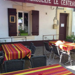 Le Central Dentro