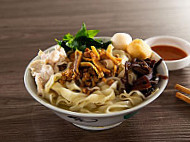 Seng Kee Homemade Pan Mee food