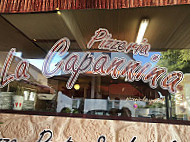 Pizzeria La Capannina outside