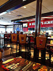 Tgi Fridays inside