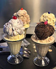 Wilson's Ice Cream Parlor food