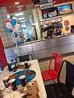 Domino's Pizza Av. Juan Chabas food