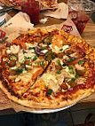 Mod Pizza food