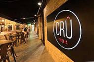 Cru Vineria S.l. inside