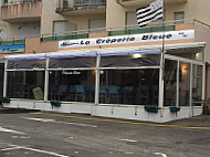 La Crêperie Bleue outside