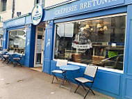 Le Comptoir Breton inside