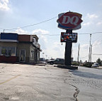 Dairy Queen Grill Chill outside