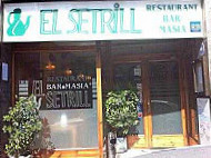 El Setrill D' En Mito outside