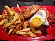 Red Robin Gourmet Burgers And Brews food