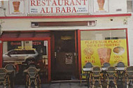 Alibaba Kebab inside