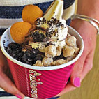 Menchie's Frozen Yogurt food