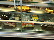 Pasteleria Lolita Avda food