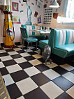 Dickies Diner inside