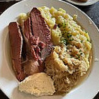 Koessel Braeu food