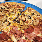 Domino's Pizza Reyes Leoneses food