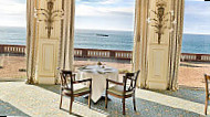 La Table D'aurélien Largeau Hôtel Du Palais Biarritz inside