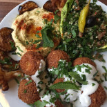 Zedern Imbiss Cibo