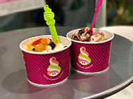 Menchie's food