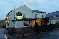 Black Bull Inn outside