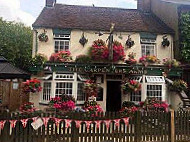 The Carpenters Arms outside