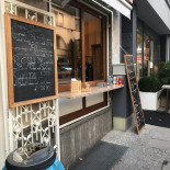 Ta Os Weinbar By Lausterer Piatti