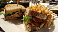 Madisons New York Grill & Bar - Sherbrooke food