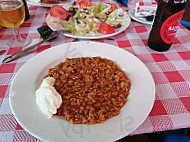 Cafeteria El Arbol food