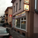 Grill Pizza Elisabeth Esterno