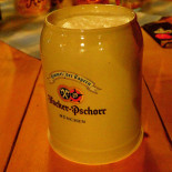 Alter Keller Dentro