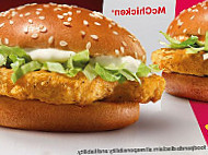 Mcdonald's Beverly Hills Dt 1010376 food