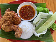 Ayam Penyet Stadium food