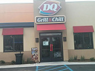 Dairy Queen Grill Chill outside