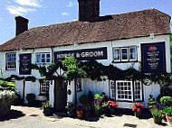 The Horse And Groom outside