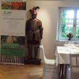 Weingut Schloss Janson Cibo