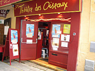 Bar des Oiseaux inside