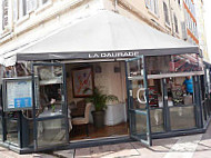 La Daurade inside