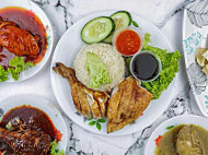 Nasi Ayam Kakcik Cenderawasih food