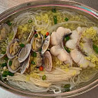 Sān Jiāo Miàn Guǎn Noodle Time food