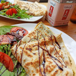 Chocolateria Sünde Schokoladengeschäft Café Inhaberin: Naciye Stein Cibo