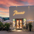 Baccarat B Lounge outside