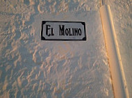 El Molino inside