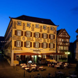 Zum Karpfen Mit Und Sommerterrasse Dentro