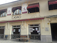 El Casino outside