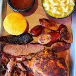 Danky's -b-q Cibo