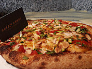 Terra Pizzas food