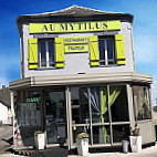 LE MYTILUS outside