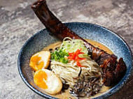 Mad Ramen food