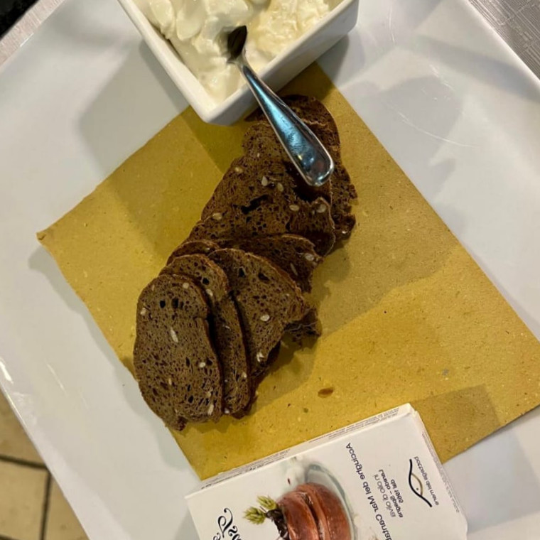 Vela Blu Nourriture