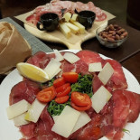 La Piccola Enoteca food