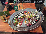 Pirata - Fish Free Sushi food